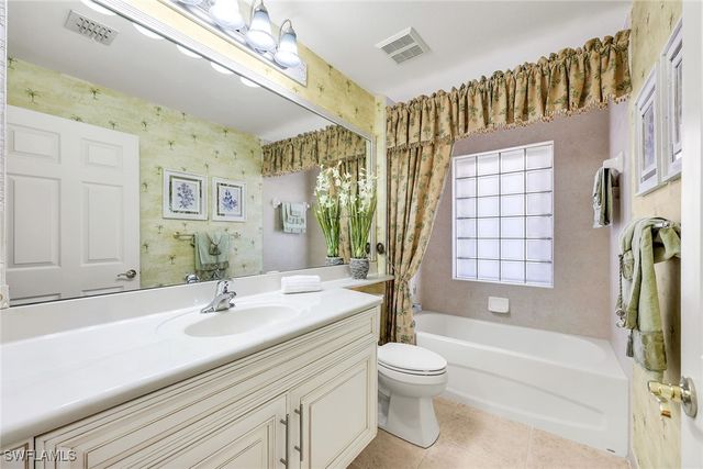 8833 Cascades Isle BLVD, Estero, FL 33928