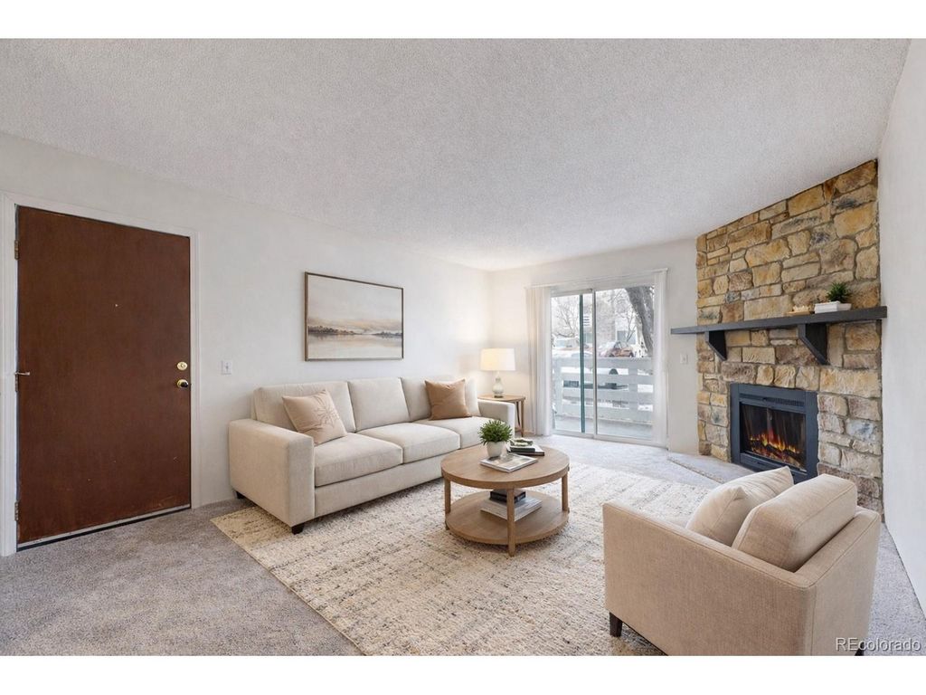 8555 Fairmount Dr G105, Denver, CO 80247