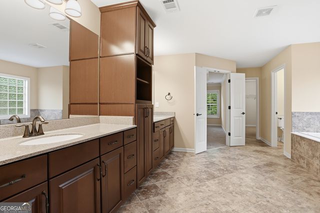 115 Cochran Farms Drive, Roswell, GA 30075