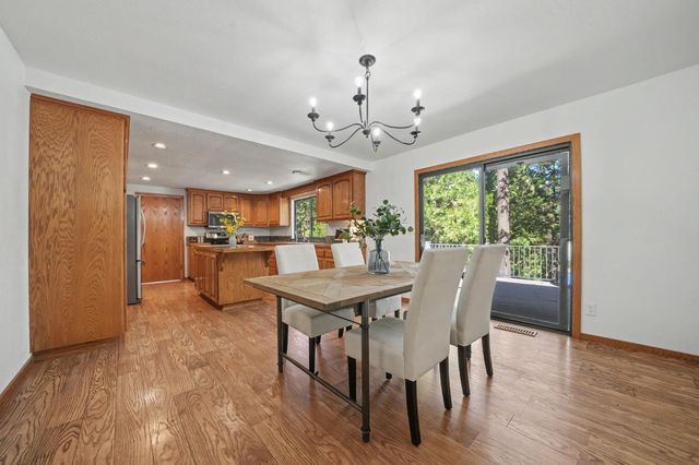 22401 Shake Ridge Rd, Volcano, CA 95689