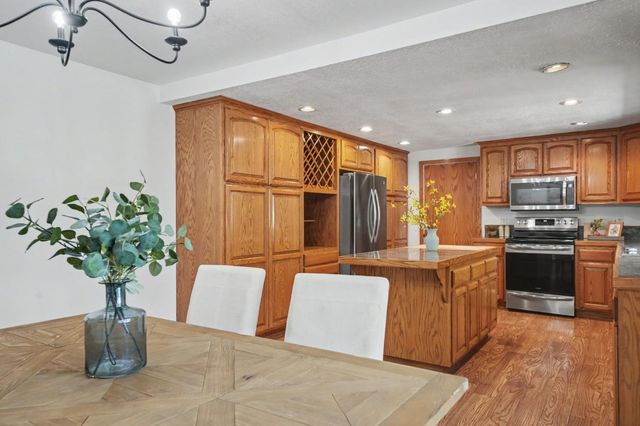 22401 Shake Ridge Rd, Volcano, CA 95689