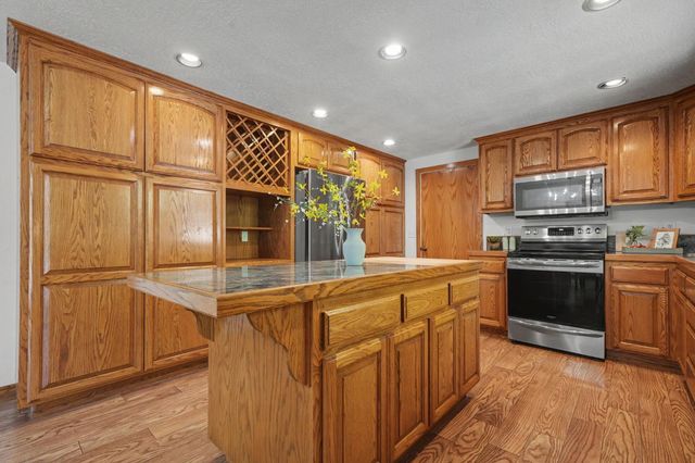 22401 Shake Ridge Rd, Volcano, CA 95689