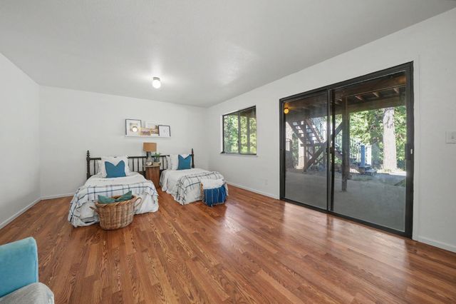 22401 Shake Ridge Rd, Volcano, CA 95689