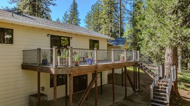 22401 Shake Ridge Rd, Volcano, CA 95689