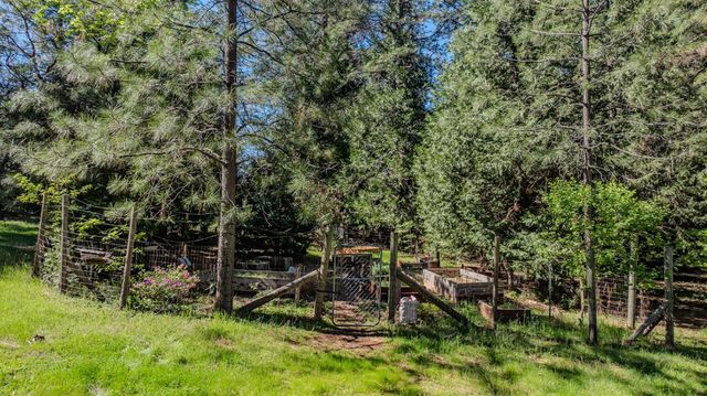 22401 Shake Ridge Rd, Volcano, CA 95689