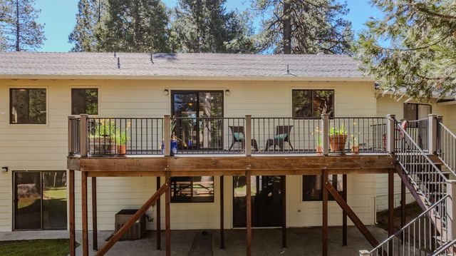 22401 Shake Ridge Rd, Volcano, CA 95689