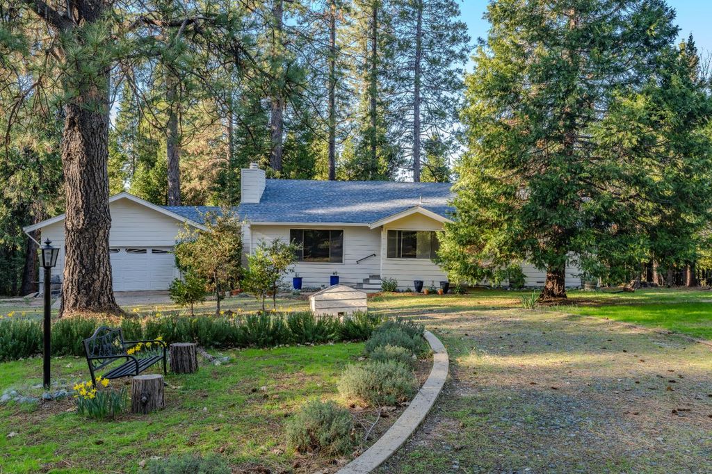 22401 Shake Ridge Rd, Volcano, CA 95689