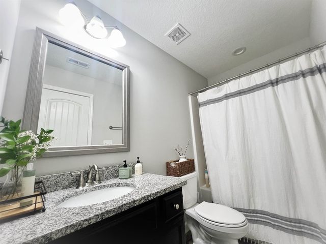 496 Old John Dodd Road, Boiling Springs, SC 29316