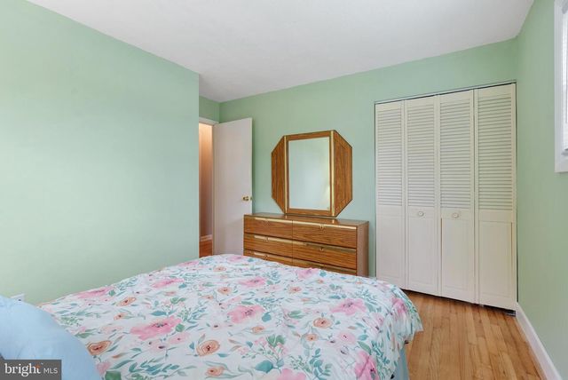 2321 HOLYOKE RD, Rosedale, MD 21237