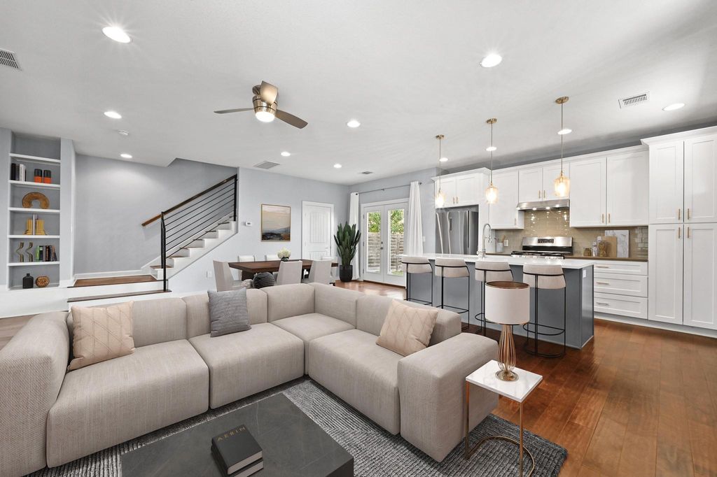 308 Delmar Ave B, Austin, TX 78752