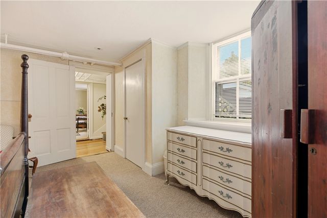 56 Bateman Avenue 1, Newport, RI 02840