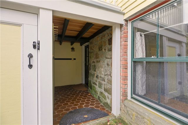 56 Bateman Avenue 1, Newport, RI 02840