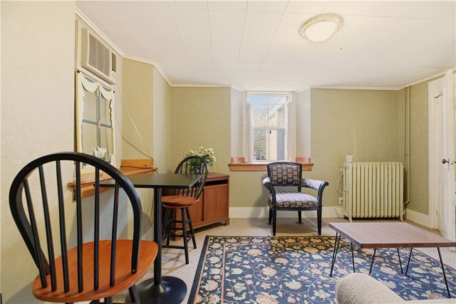 56 Bateman Avenue 1, Newport, RI 02840