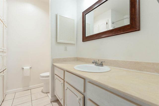 5801 Lumberdale Road 144, Houston, TX 77092