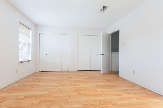 5801 Lumberdale Road 144, Houston, TX 77092