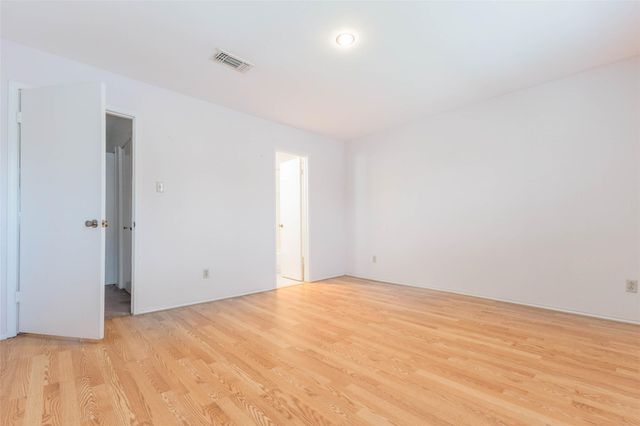 5801 Lumberdale Road 144, Houston, TX 77092