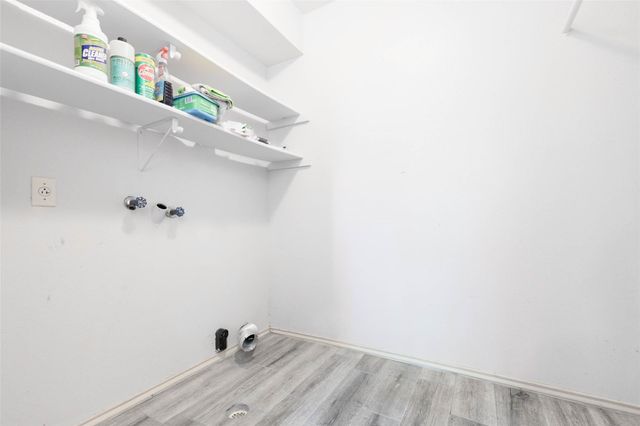 5801 Lumberdale Road 144, Houston, TX 77092