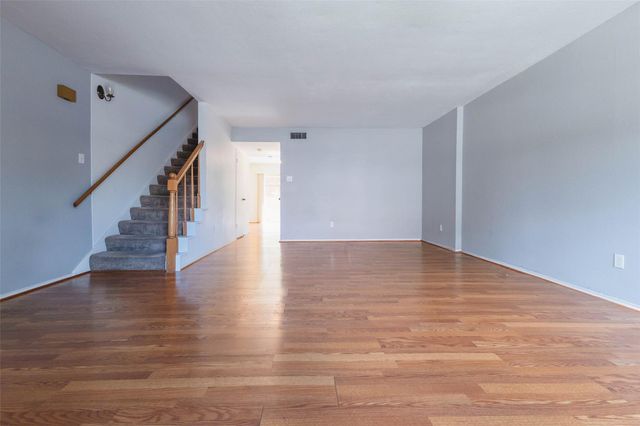 5801 Lumberdale Road 144, Houston, TX 77092