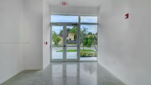 2010 SW 25th Ter 404, Miami, FL 33133