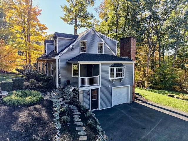 724 Exeter Road, Hampton, NH 03842