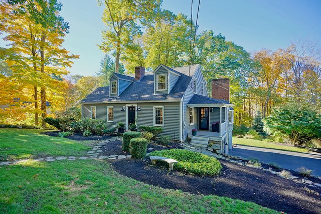 724 Exeter Road, Hampton, NH 03842