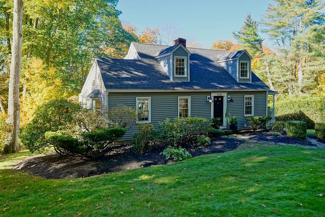 724 Exeter Road, Hampton, NH 03842