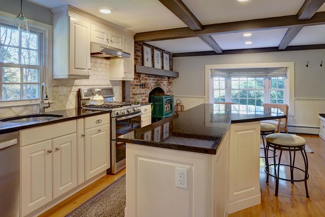 724 Exeter Road, Hampton, NH 03842