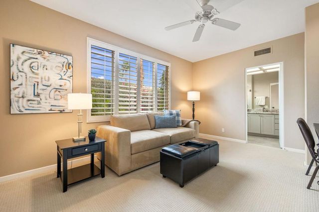 526 Desert Holly Drive, Palm Desert, CA 92211