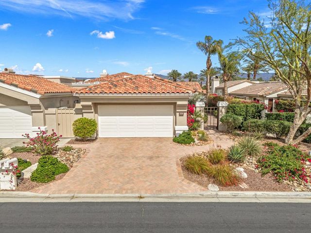 526 Desert Holly Drive, Palm Desert, CA 92211