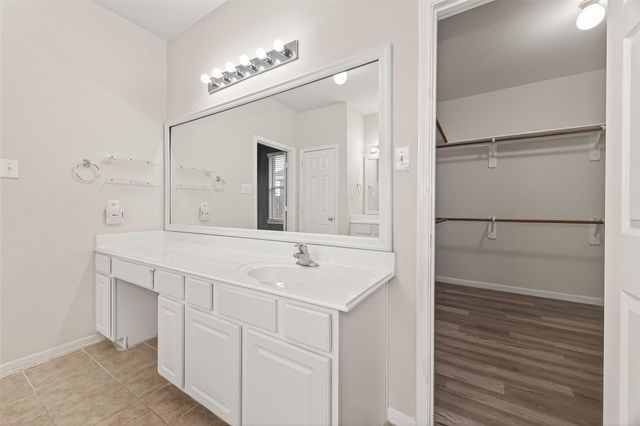 21711 Crest Peak Way, Katy, TX 77449