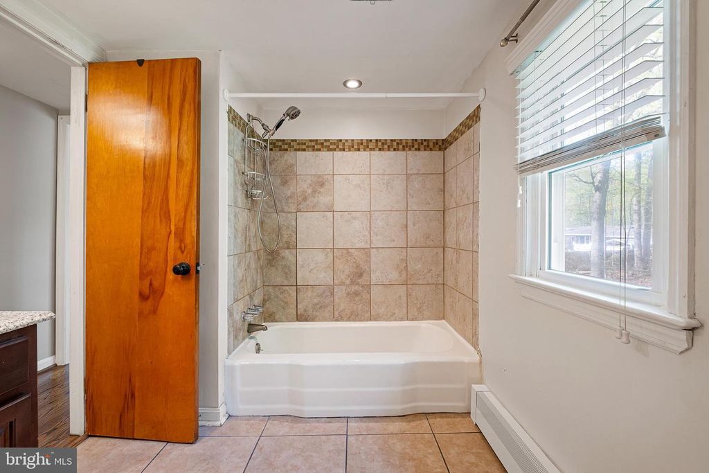 Image 20 of property listing at 2369 TURKEY POINT RD., North East, MD 21901