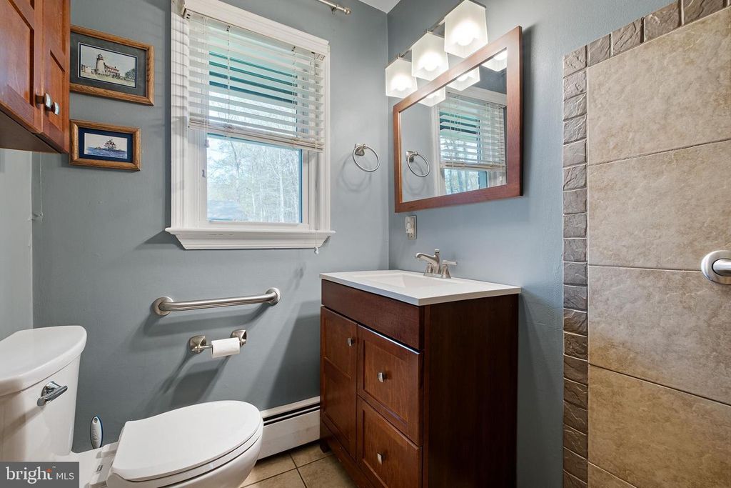 Image 40 of property listing at 2369 TURKEY POINT RD., North East, MD 21901