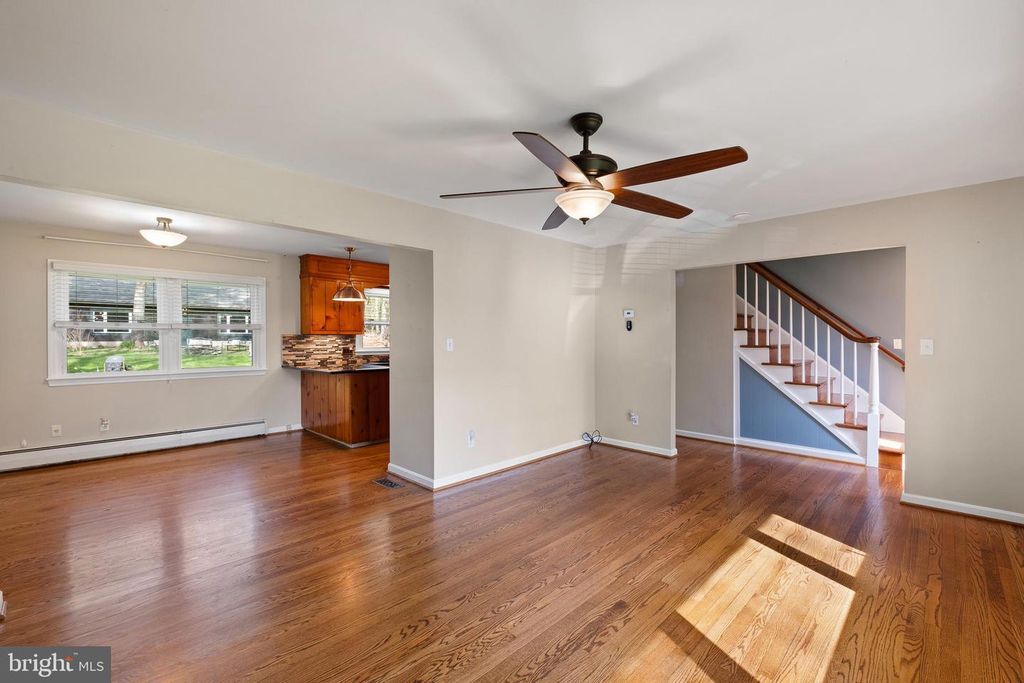 Image 7 of property listing at 2369 TURKEY POINT RD., North East, MD 21901