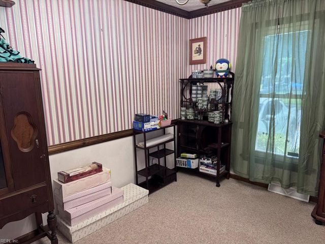 2824 Augusta CIR, Virginia Beach, VA 23453