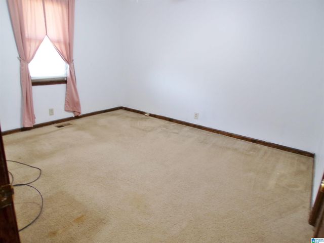 1707 ROUND HILL ROAD, Weaver, AL 36277