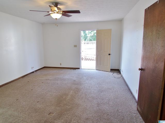 1707 ROUND HILL ROAD, Weaver, AL 36277