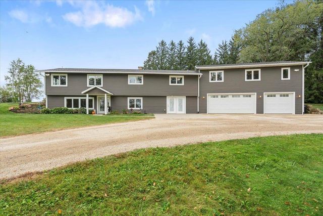 7814 County Road A, Verona, WI 53593