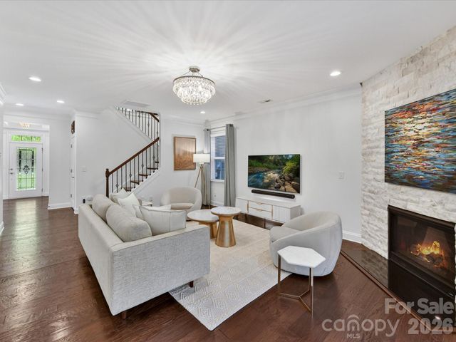 113 Hillandale Road, Charlotte, NC 28270