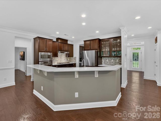 113 Hillandale Road, Charlotte, NC 28270