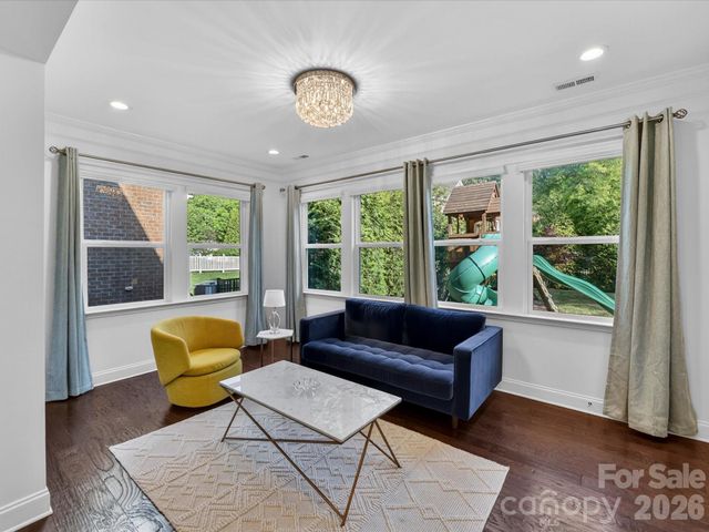 113 Hillandale Road, Charlotte, NC 28270