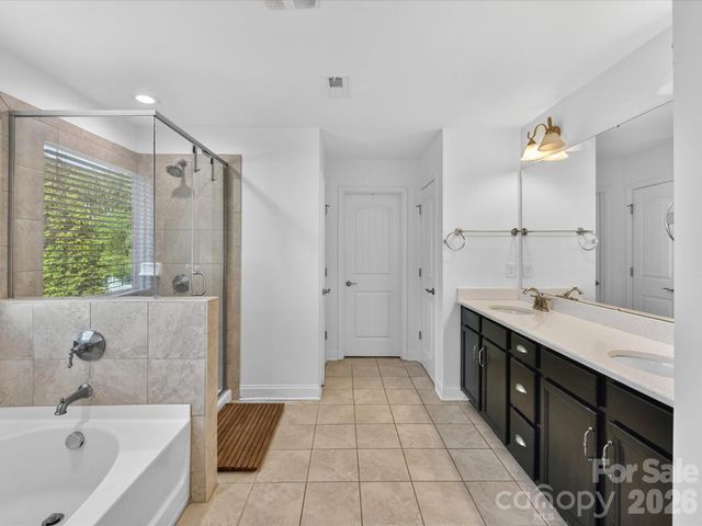 113 Hillandale Road, Charlotte, NC 28270