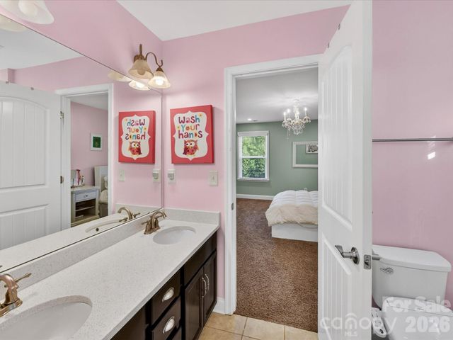 113 Hillandale Road, Charlotte, NC 28270