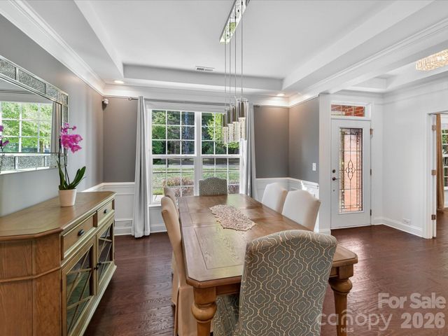 113 Hillandale Road, Charlotte, NC 28270