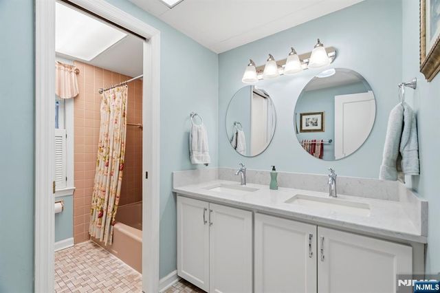 97 Harding Road, Glen Rock, NJ 07452