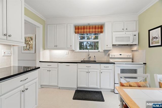 97 Harding Road, Glen Rock, NJ 07452