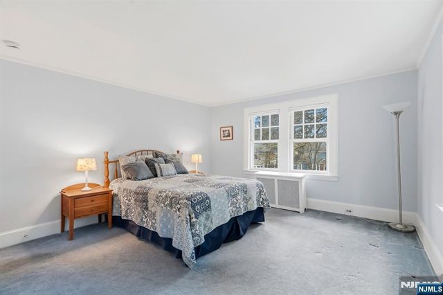 97 Harding Road, Glen Rock, NJ 07452