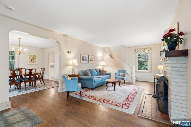 97 Harding Road, Glen Rock, NJ 07452