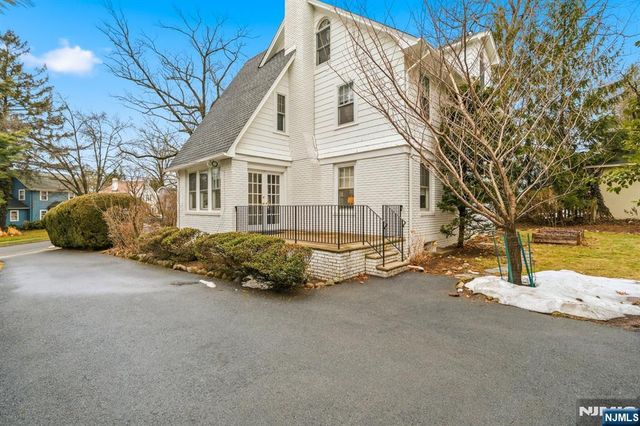 97 Harding Road, Glen Rock, NJ 07452