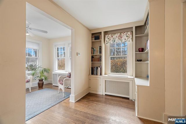 97 Harding Road, Glen Rock, NJ 07452