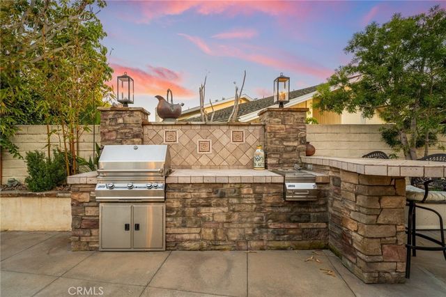 16642 Melville Circle, Huntington Beach, CA 92649